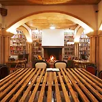 The Literary Man Hotel