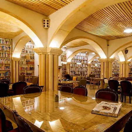 The Literary Man Отель