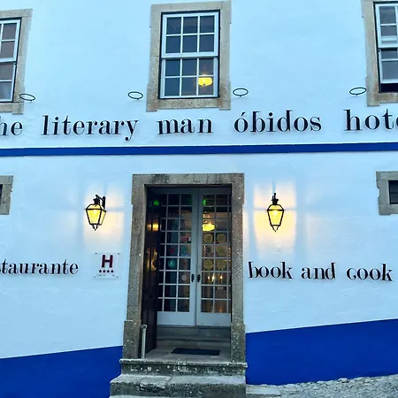 The Literary Man Hotel Óbidos