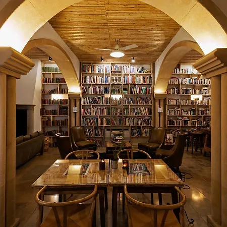 The Literary Man Hotel 4*